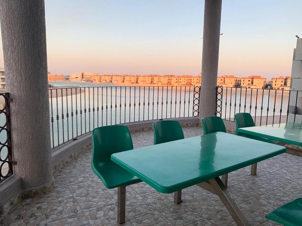 منتجع اليال Alyal Resort Al Khiran Luaran gambar